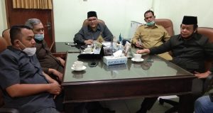 Puluhan Nasabah Kesulitan Cairkan Deposito di BPR Syariah Kota Mojokerto, Komisi II Buka Posko Aduan