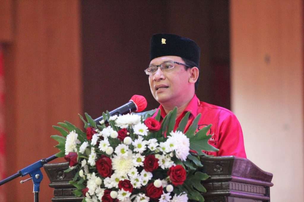 DFC3A18F-0A25-4E50-BB0D-711076DC34F8