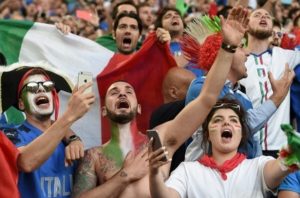 Fans Italia Hanya Dapatkan Jatah Tiket Sedikit di Laga Semifinal EURO 2020