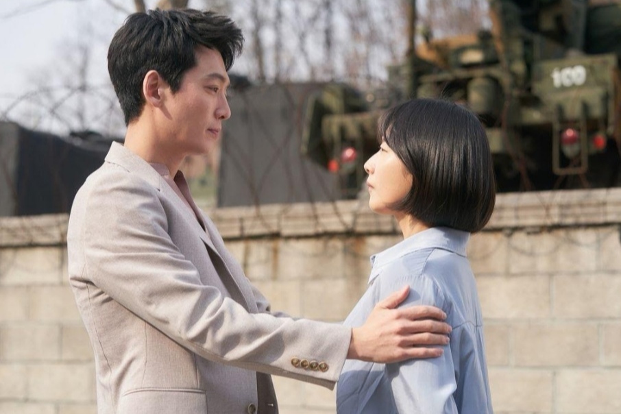 Sorotan Dalam Hubungan Jun Wan-Ik di Hospital Playlist 2 Yang Mulai Goyah