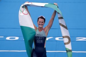 Flora Duffy Sumbangkan Medali Emas Kali Pertama Untuk Negara Terkecil ‘Bermuda’