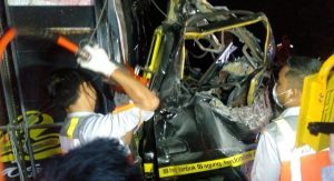 Truk vs Tronton Kecelakaan di Tol Jombang-Mojokerto, Dua Orang Meninggal Dunia