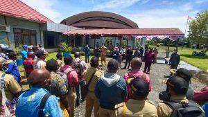 Demo Kepala Kampung ke DPRD Nabire, Tuding Pemerintah Ingkar Janji