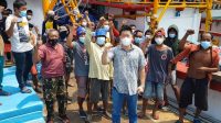 Nelayan Muara Baru Ketuk Hati Jokowi Lewat Mogok Kerja dan Ikat Kapal, Ini Harapannya