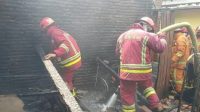 Usai Masak Lupa Matikan Kompor, Rumah di Kemantren Ludes Terbakar