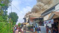 Puntung Rokok Diduga Sebabkan Rumah Dua Lantai di Kedungkandang Terbakar