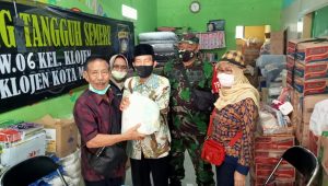Garda Pancasila Salurkan Paket Bantuan untuk Warga Terdampak Banjir Bandang Kota Malang