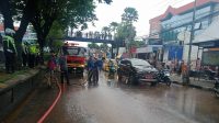 Tumpahan Solar Bikin Arus Lalu Lintas Arah Surabaya-Malang Tersendat