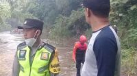 Pria Sonosari Diduga Hanyut Saat Nyetrum Ikan Di Sungai Metro
