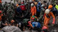 Update Korban Erupsi Semeru: 48 Meninggal Dunia, 9 Masih Belum Ditemukan