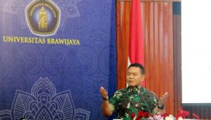 KSAD Jendral TNI Dudung Abdurahman Berikan Tips Menjadi Pemimpin Sukses ke Mahasiswa Universitas Brawijaya