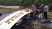 Perahu Boat Terbalik Satu Orang Tewas dan Satu Orang Selamat
