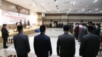 Plt Bupati Probolinggo Sematkan Tanda Kehormatan pada 248 Pegawai Negeri Sipil