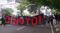 Aremania Blokade Ruas Jalan di Kota Malang