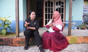 Kunjungi Komunitas Bank Sampah di Palembang, Puan Dukung Ekonomi Kreatif Rakyat
