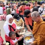 Perayaan Gema Waisak 2567 BE / 2023 Diisi Doa Bersama Lintas Tokoh Agama di Kemayoran