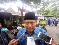 DPC Partai Demokrat Kota Malang Bagikan Ribuan Paket Daging Kurban Kepada Masyarakat