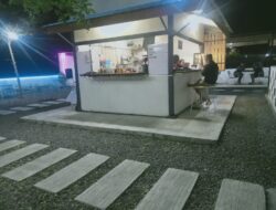 Cafe Dewi Anjani Sajikan Konsep Outdoor