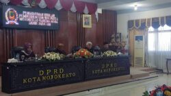 Jabatan Walikota Mojokerto Sampai 10 Desember, DPRD Umumkan Usulan Pemberhentian Walikota