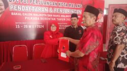 DPC PDI Perjuangan Kota Malang Menerima Pendaftar M.Karis Dan H Imam Supandi Sebagai Bacawalikota Malang