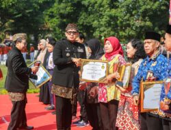Upacara Hari Jadi ke-106 Kota Mojokerto Digelar Berbahasa Jawa dan Serahkan Hadiah Pemenang Inovasi Daerah
