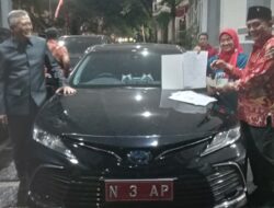 Jabatan Berakhir, Jajaran Pimpinan DPRD Kota Malang Kembalikan Fasilitas Mobil