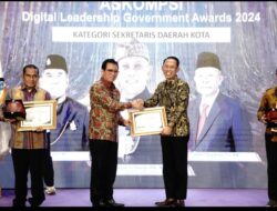 Sekda Kota Mojokerto Raih Penghargaan Sekda Kota Terbaik ADLG Awards 2024