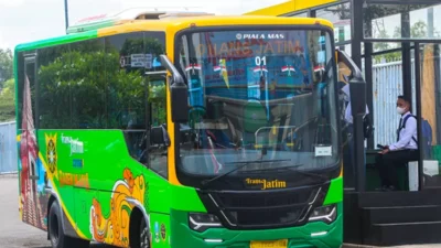 Naik TransJatim, Berikut Lokasi Lengkap Halte Bus TransJatim di 4 Koridor