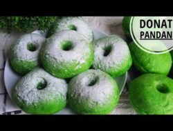 Yuk Cobain Tips Resep Donat Pandan Santan Lembut yang Enak